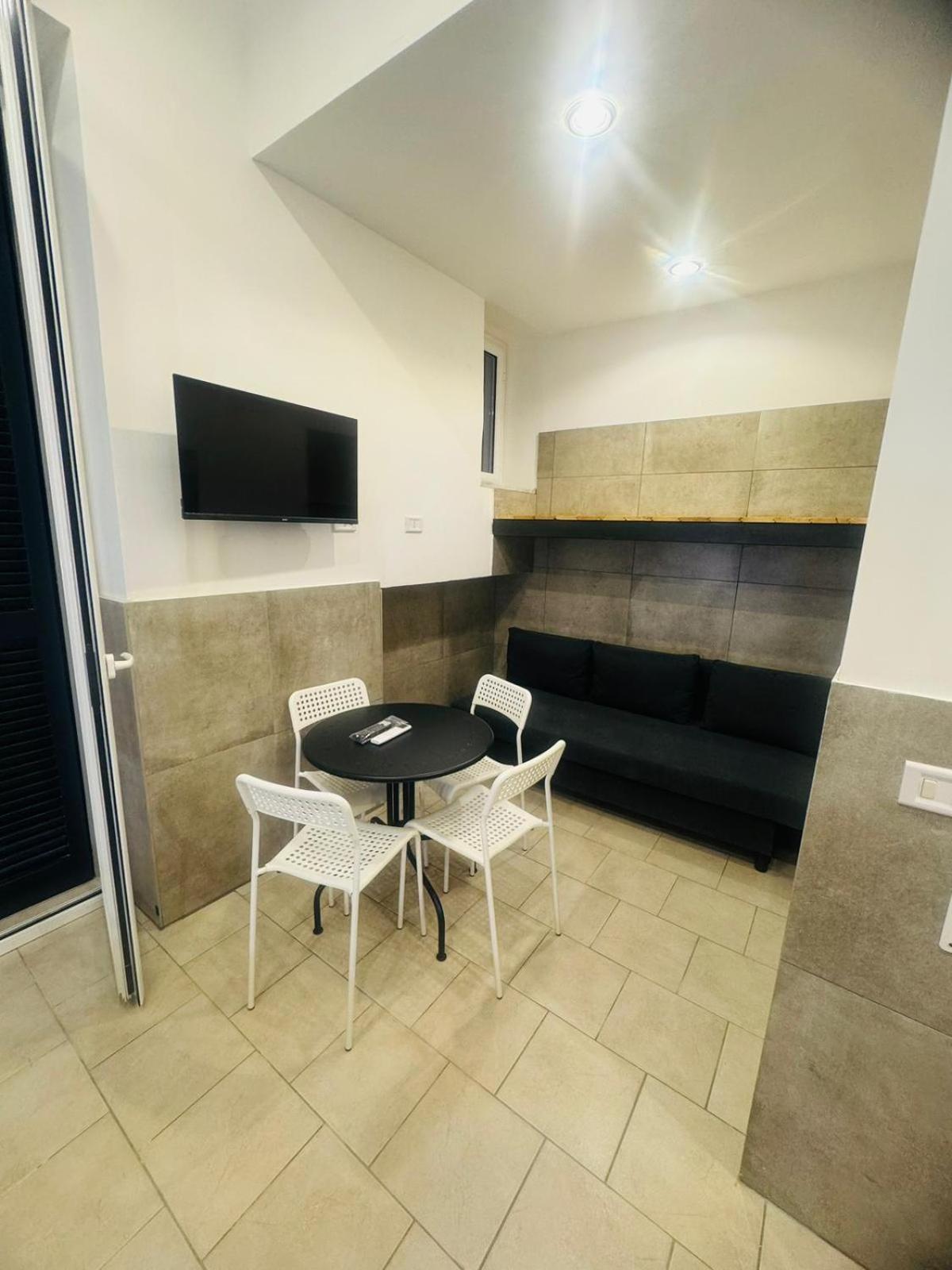 Aparthotel Terrazza Miracoli Napoli Extérieur photo