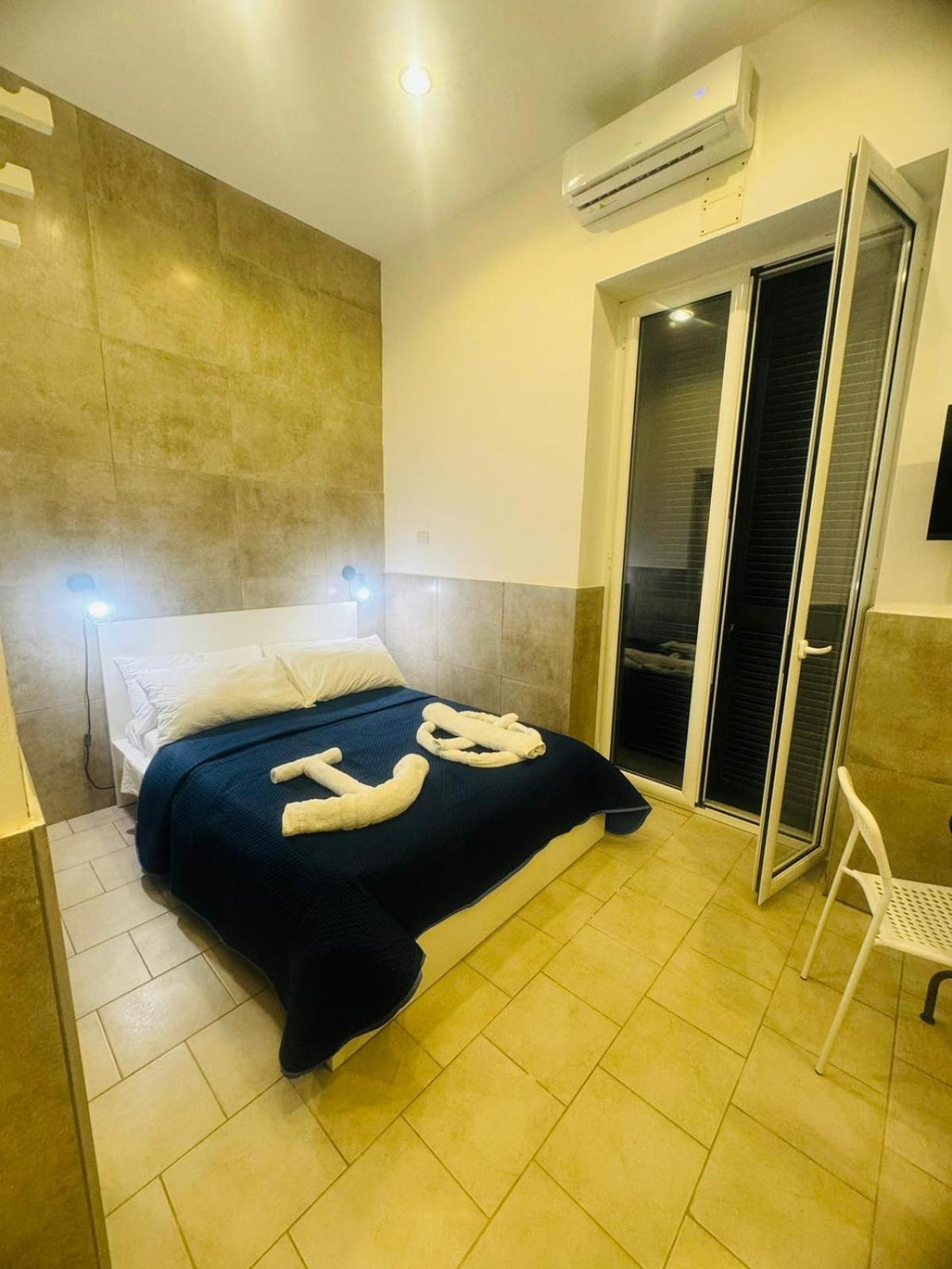 Aparthotel Terrazza Miracoli Napoli Extérieur photo
