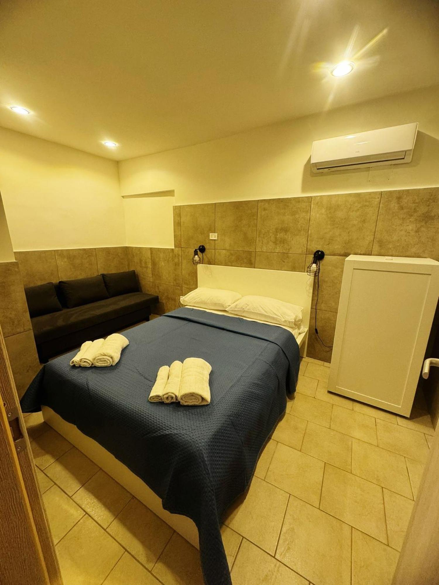 Aparthotel Terrazza Miracoli Napoli Extérieur photo